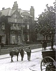 Brittany-Road.-1906.